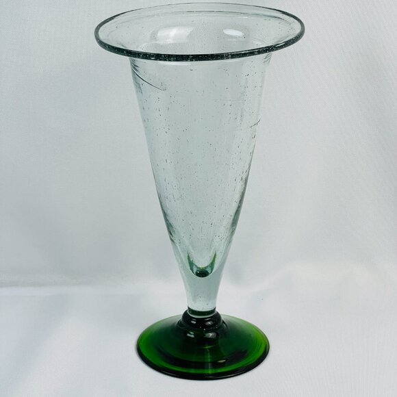 Elegant Vintage Hand-Blown Clear Glass Vase with Emerald Green Base 8 1/2" - Picture 3 of 10